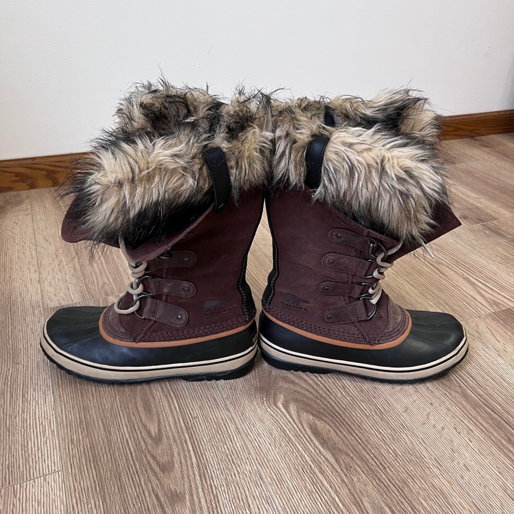 Sorel Women's Brown Winter Boots
